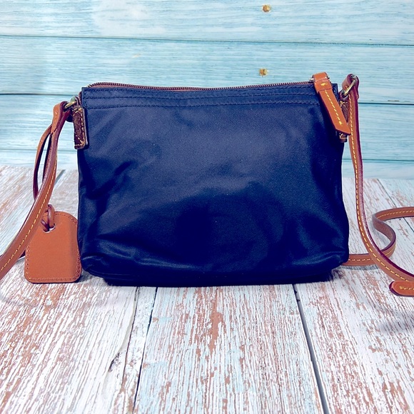 🦆 DOONEY & BOURKE NAVY BLUE NYLON POUCHETTE CROSSBODY VINTAGE - Picture 2 of 10